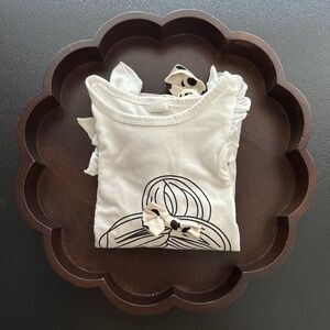 Girls Size 7 YEARS ~ SHEIN Top and Heart design on shorts